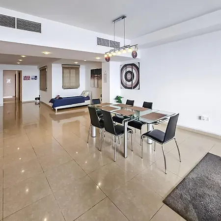 Appartamento Large Seafront 3-bedroom In With Stunning Views And Parking Sv 5 Sliema